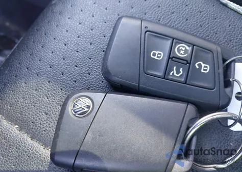 2022 Volkswagen Tiguan 2.0T Se R-Line Black из США, поврежденный, VIN 3VV8B7AX6NM106895